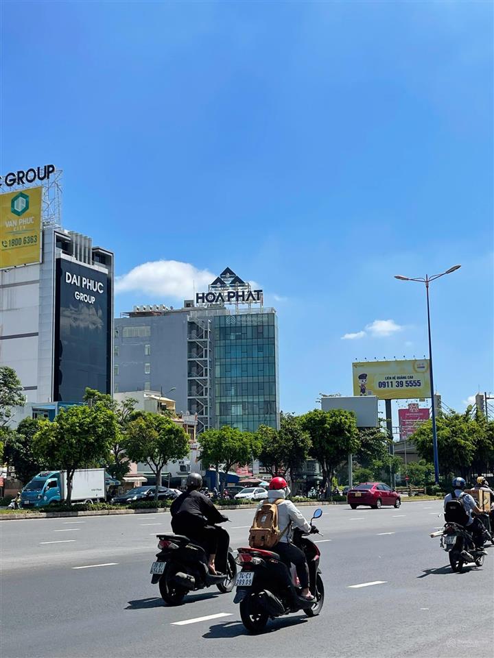Bán nhà mt trần quang diệu p.14 q.3  11x11m. cn 144m2  gpxd hầm,7 lầu  hđt 135tr/th  48 tỷ