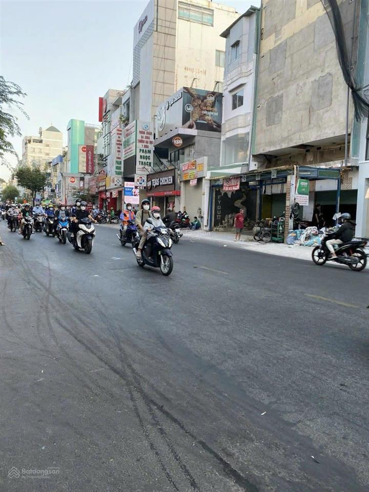 Mt sư vạn hạnh p.12 q.10  11.5x17m. cn 171m2  3 tầng, st  hđt 280tr/th  82 tỷ