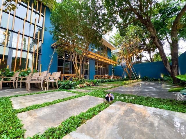 Bán khuôn đất xây building xuân thuỷ, p. thảo điền q. 2  18x21m  1 lầu  90 tỷ