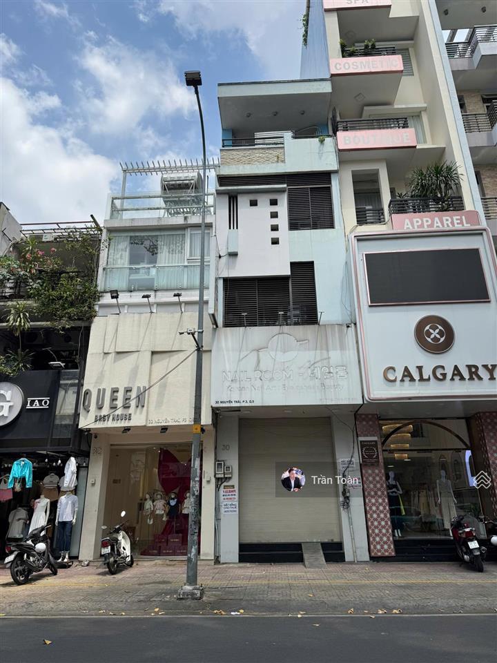 Mt nguyễn trãi p.2 q.5  7.4x26m. nh 7.7m. cn 186m2  4 tầng  hđt 230tr/th  59 tỷ