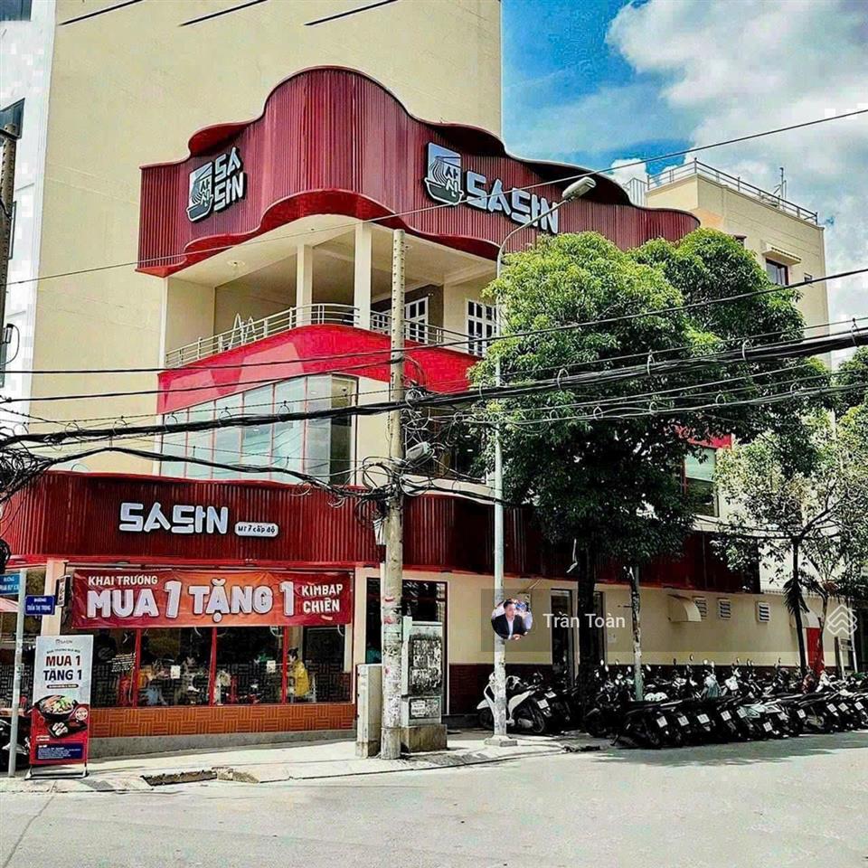 Góc 2 mt bà huyện thanh quan p.9 q.3  10x16m. nh 13m. cn 151m2  3 tầng + st hđt 155tr/th  56 tỷ