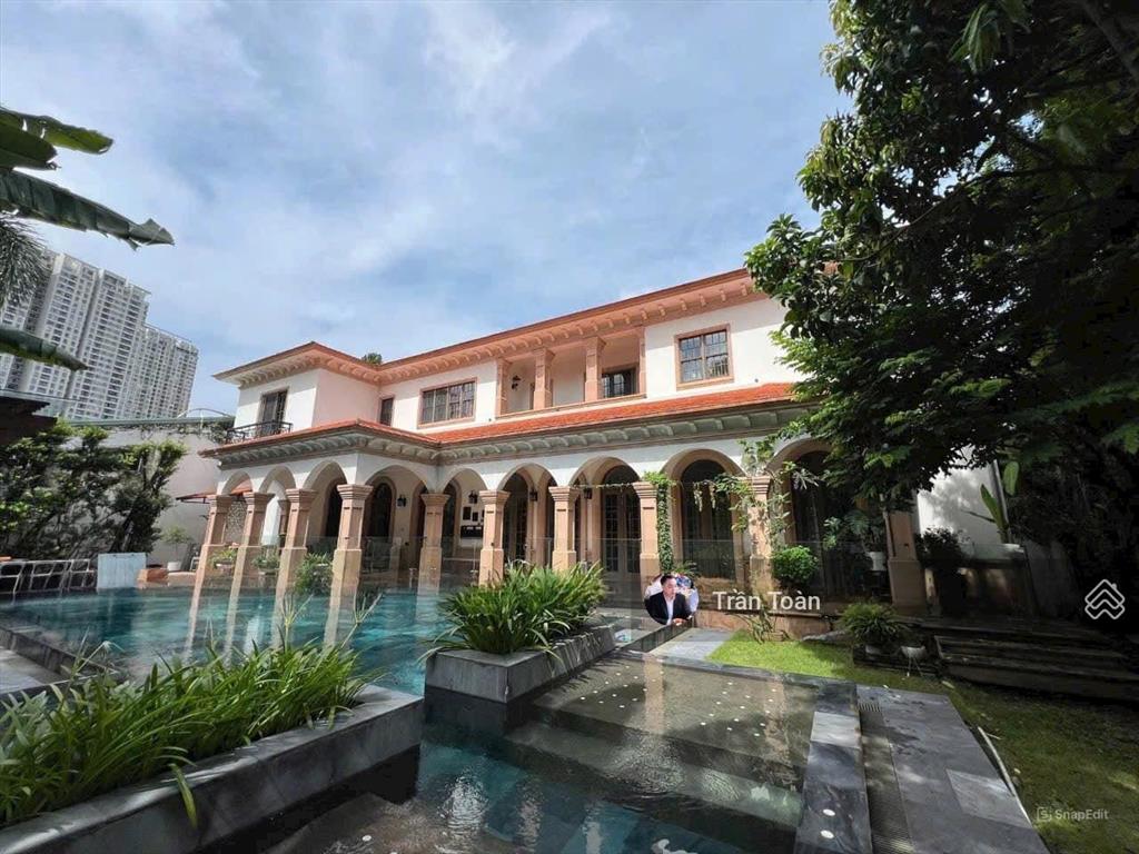 Tòa nhà mt nguyễn ư dĩ, thảo điền, q. 2 30x60m cn 990m2 sàn 1.214m2 1 trệt + 2 lầu giá 228 tỷ