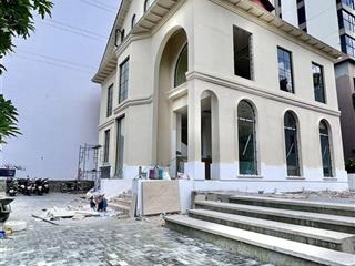 Villa góc 2mt thảo điền, q.2 40x29m cn 654.7m 2 tầng giá 143 tỷ