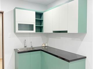 Chính chủ gửi bán căn 2pn 2wc giá 2,3 tỷ, view hồ đá đông nam siêu mát quanh năm