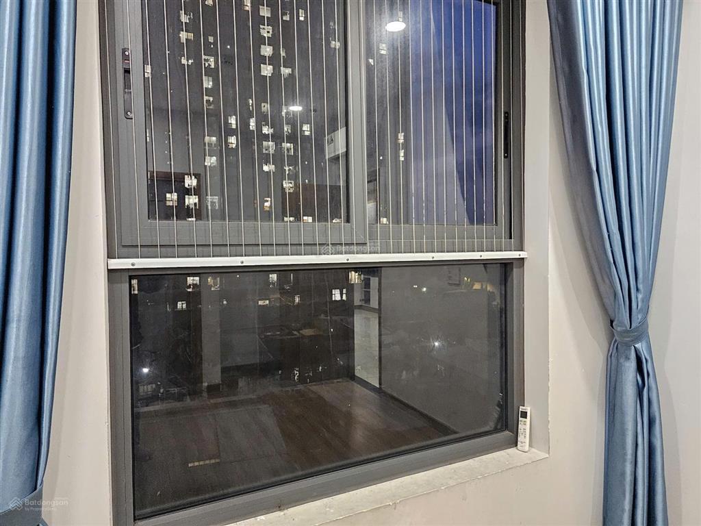 1 căn duy nhất bcons miền đông giá 1tỷ990 2pn 2wc diện tích 54m2. xem sổ và hình inbox