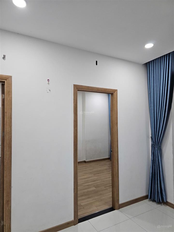 1 căn duy nhất bcons miền đông giá 1tỷ990 2pn 2wc diện tích 54m2. xem sổ và hình inbox