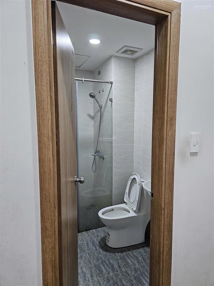 1 căn duy nhất bcons miền đông giá 1tỷ990 2pn 2wc diện tích 54m2. xem sổ và hình inbox