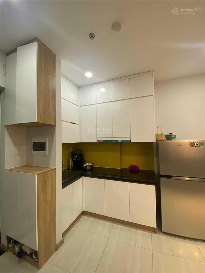 Hàng ngộp vip, như hình 56m2 bcons plaza chỉ 1tỷ930. bao hồ sơ sang tên