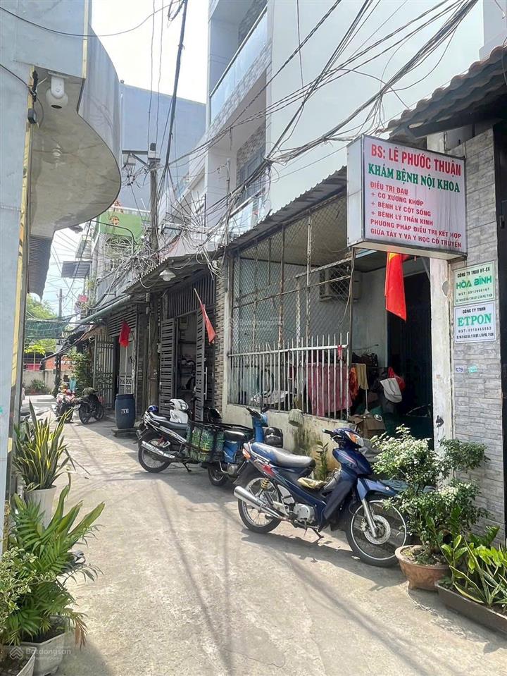 Cần bán nhà hẻm 194 gò dầu  ngay ngã tư gò dầu / tân quý