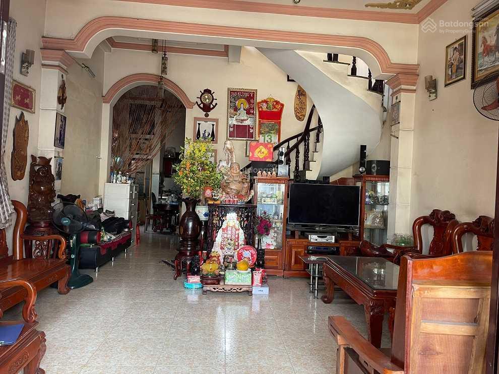 Bán nhà mặt tiền đường tiền lân 19, dt 83m2, 5.5x15m, 2 tầng, (7,5 tỷ/tl). bà điểm, hóc môn