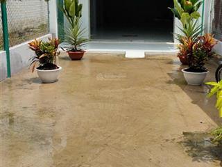 Bán nhà đường 6m, đường thích thiện hòa 148m2, 4,080 tỷ/tl,lê minh xuận,bc