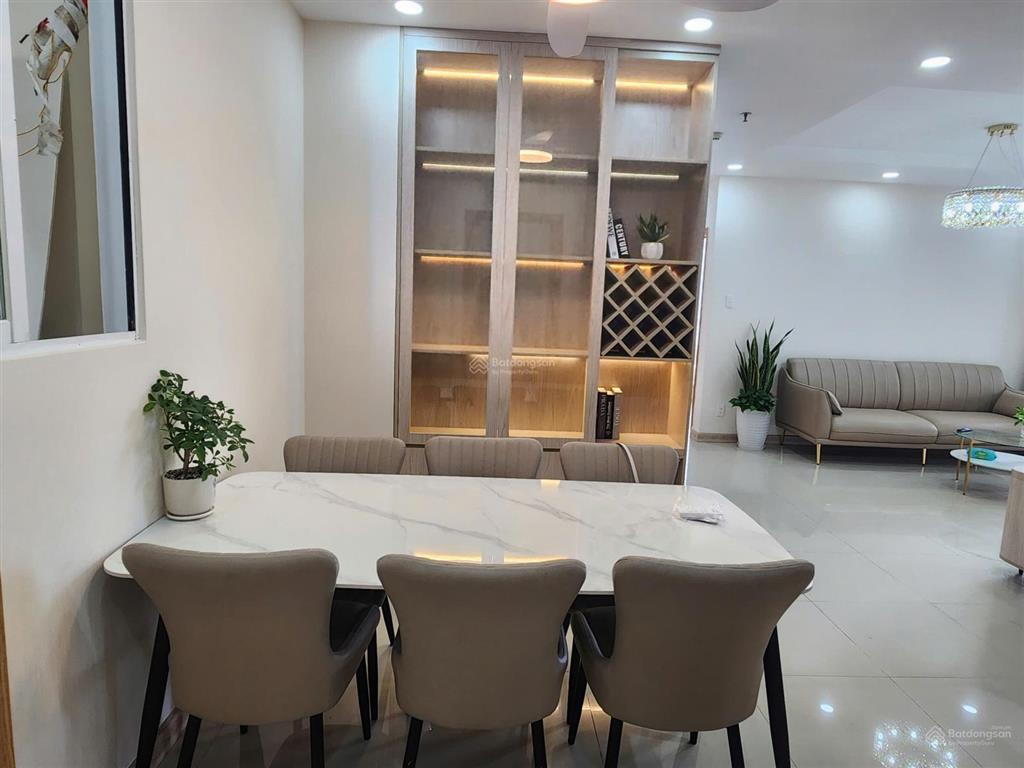 Bán c/c 2pn, 2wc, 86m2 him lam chợ lớn, 4,8 tỷ, nhà full nội thất, rất mới, sổ hồng.  0903 675 ***
