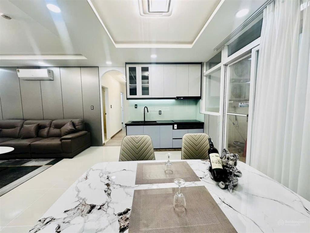 Bán căn hộ 2pn, 2wc, 3.030tr, rẻ nhất bình tân giáp quận 6, đã có sổ hồng.  0903 675 ***