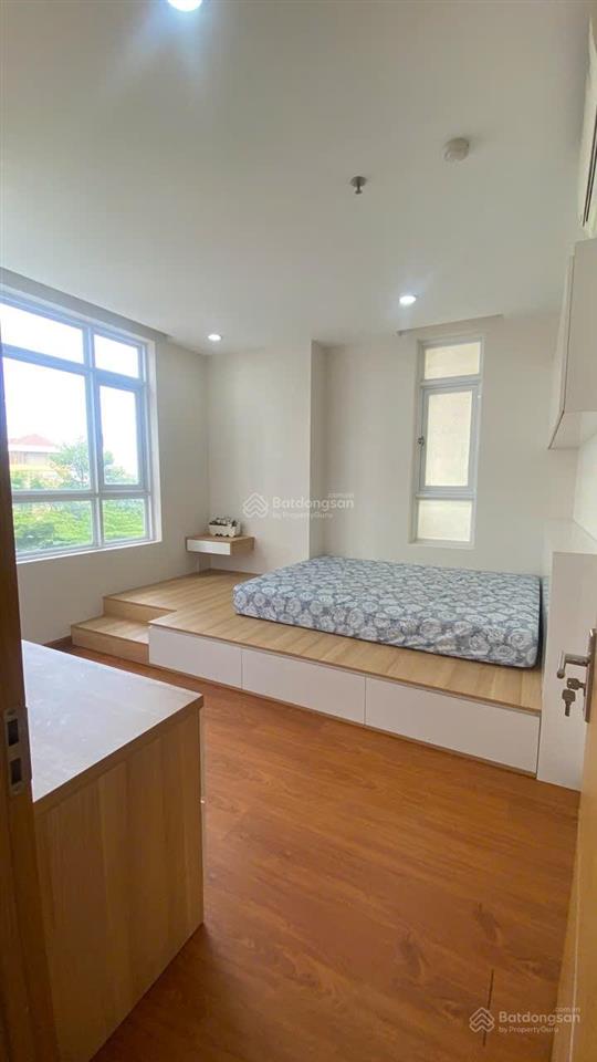 Cần bán gấp! căn hộ 2pn, 2wc, 97m2, tặng nội thất đẹp 5,3 tỷ tại him lam chợ lớn.  0903 675 ***