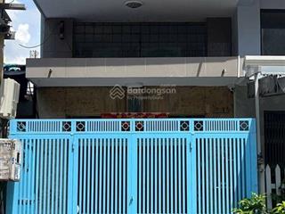 Nhà 3 lầu  vị trí cực đẹp  mặt tiền đông đúc phạm văn chí q. 6
