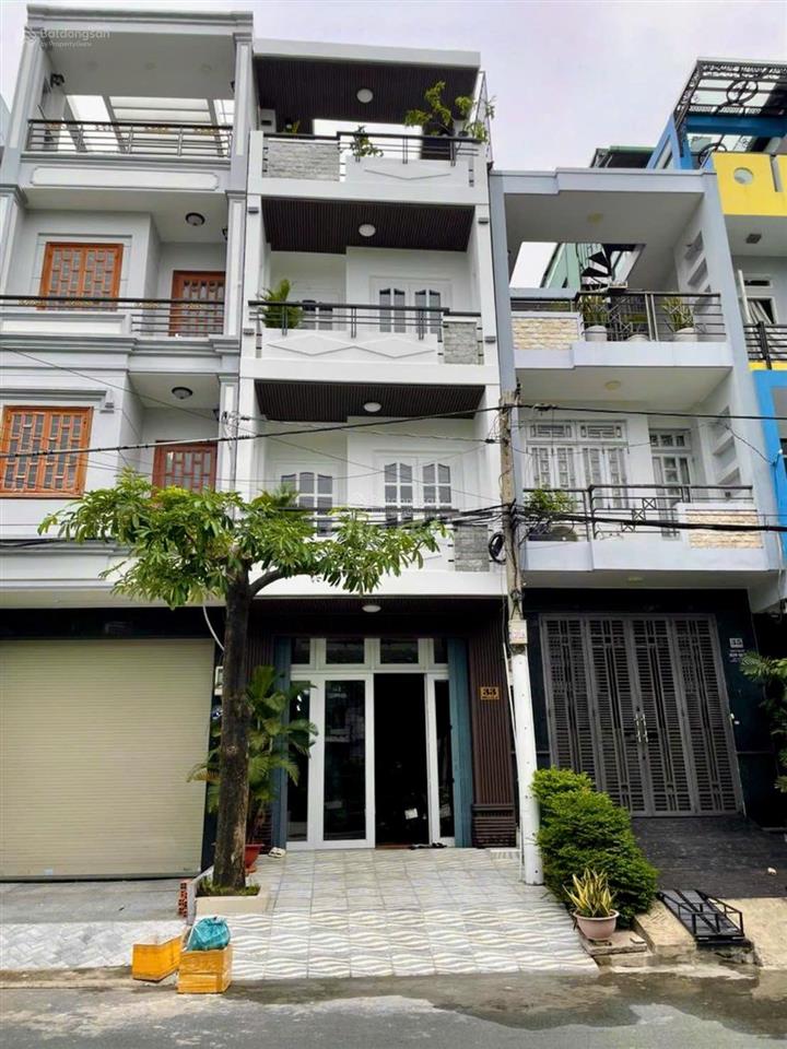 Nhà mới đẹp 3 lầu đối diện công viên khu vip khu bình phú q.6