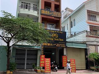 Nhà 5 lầu  có hầm  mặt tiền đông đúc chợ lớn q.6