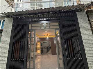Nhà mới 1 lầu mới tinh đối diện chợ bình tiên q.6