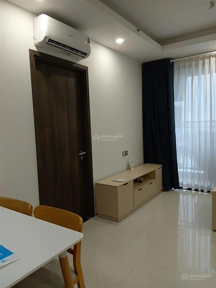 Cho thuê căn hộ cao cấp gần phú mỹ hưng, 2 phòng ngủ 2wc 70m2 có thiết kế đẹp, đầy đủ nội thất