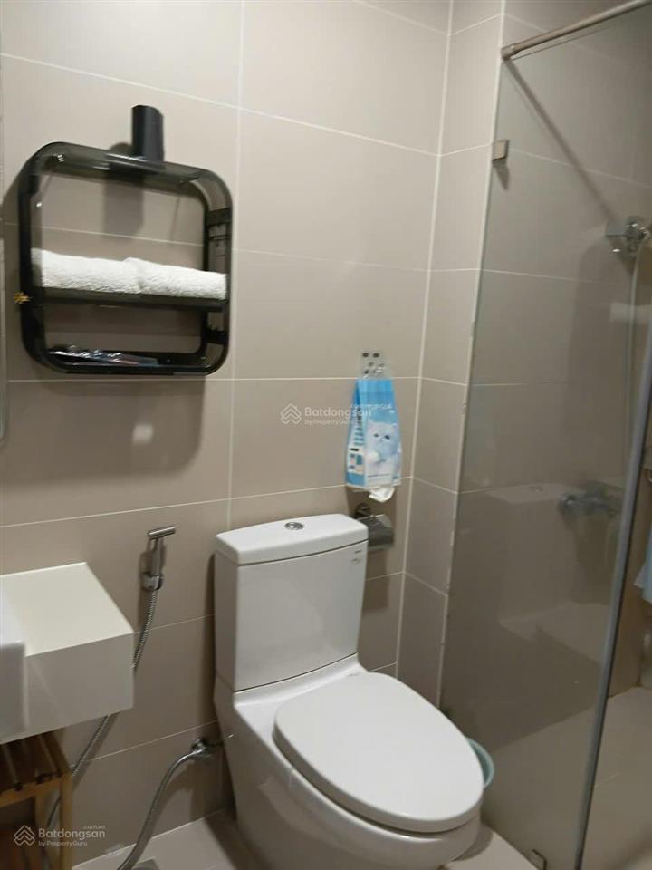 Cho thuê căn hộ cao cấp gần phú mỹ hưng, 2 phòng ngủ 2wc 70m2 có thiết kế đẹp, đầy đủ nội thất