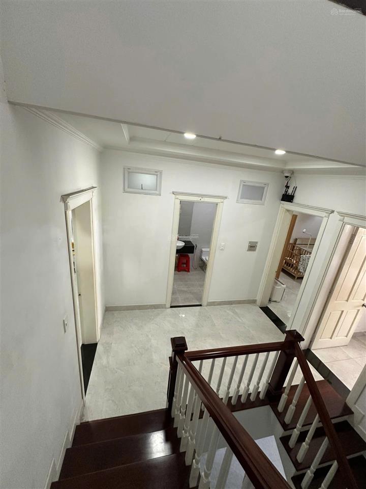 Bán biệt thự liền kề kdc sadeco ven sông p. tân phong, nhà mới đẹp, dt 126m2 giá 22,8 tỷ (tl)