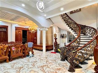 Cần bán gấp căn biệt thự cao cấp có hầm, nhà đẹp khu đại phúc giá chỉ 21,8 tỷ  e dung 0931 017 ***