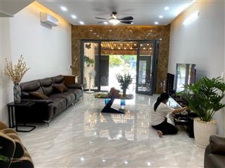 Chỉ còn 1 căn duy nhất khu hl 6a. dt 100m2 ngay công viên, đường lớn, sổ hồng 16,2 tỷ  0931 017 ***