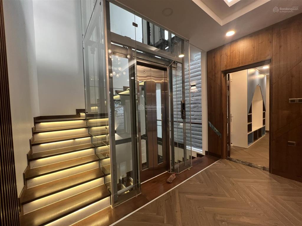 Chính chủ cần cho thuê nhà 250m2 kdc him lam 6a trung sơn,nhà mới đường lớn giá 55tr/th 0931 017 ***