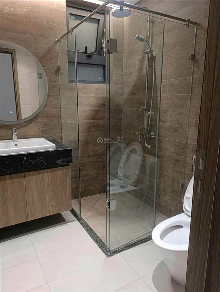 Giá thuê chỉ 15,5tr/th bao chỗ để xe ô tô khu diamond alnata plus celadon tân phú. dt 88m22pn2wc