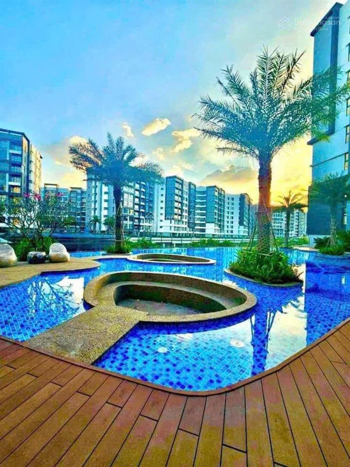 Giá thuê chỉ 15,5tr/th bao chỗ để xe ô tô khu diamond alnata plus celadon tân phú. dt 88m22pn2wc