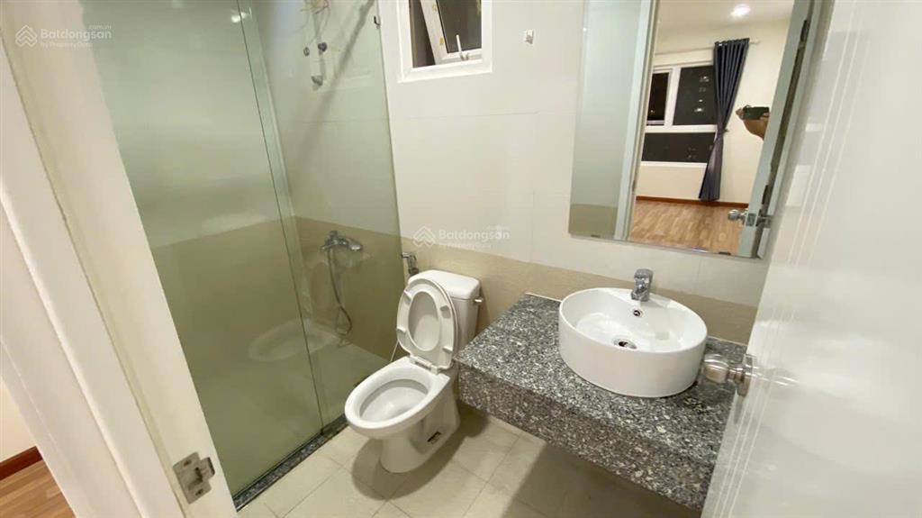 Cho thuê diamond riverside, 8,5 triệu, 73 m2, 2pn, 2wc có rèm 02 máy lạnh, nhà sẵn