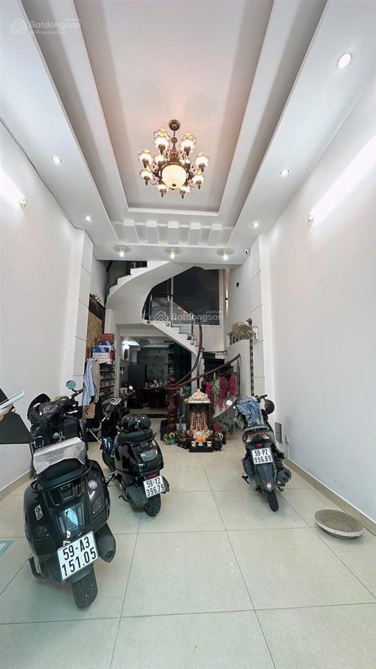 Bán nhà hẻm xe tải thông nguyễn hồng đào tân bình 5 tầng nhỉn 12,x tỷ