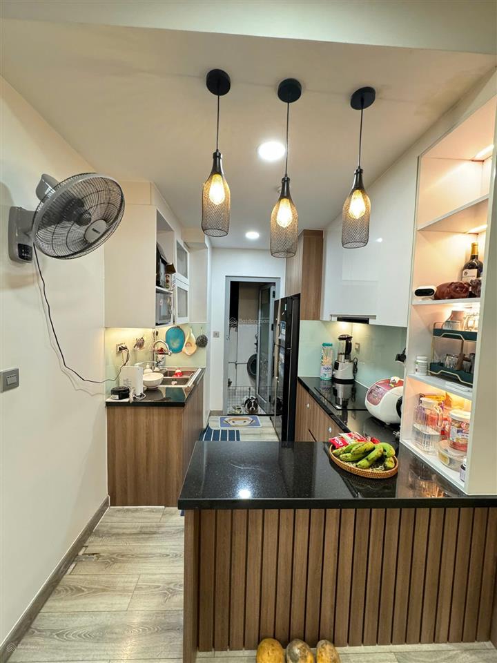 Chính chủ cần bán gấp căn hộ luxgarden quận 7 dt 77m2 2pn 2wc, giá 3,420 tỷ nội thất đầy đủ cao cấp