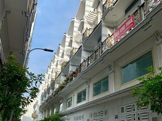 Mở bán kdc vip an dương vương gần võ văn kiệt, xe hơi vô nhà, có bảo vệ, shr