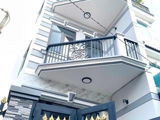 Nhà phố 3 lầu, phú định p16 q8 gần hoàng ngân cách v.v.kiệta.d.vương 500m