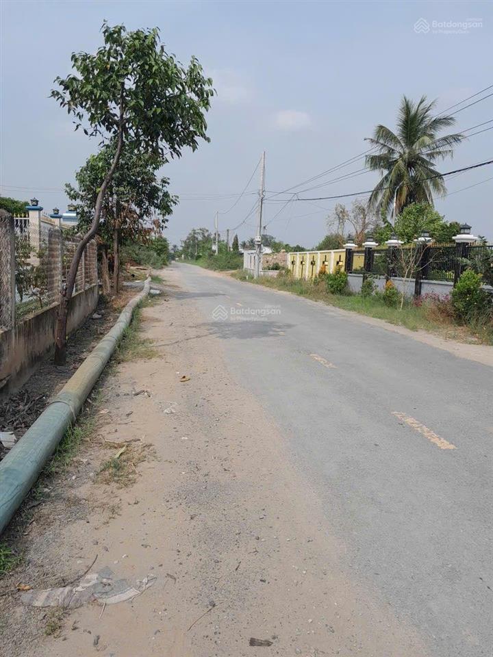 Bán đất mặt tiền đường huyện 07, xã tân thành, gò công đông tiền giang. 898m2, gần biển, sổ hồng