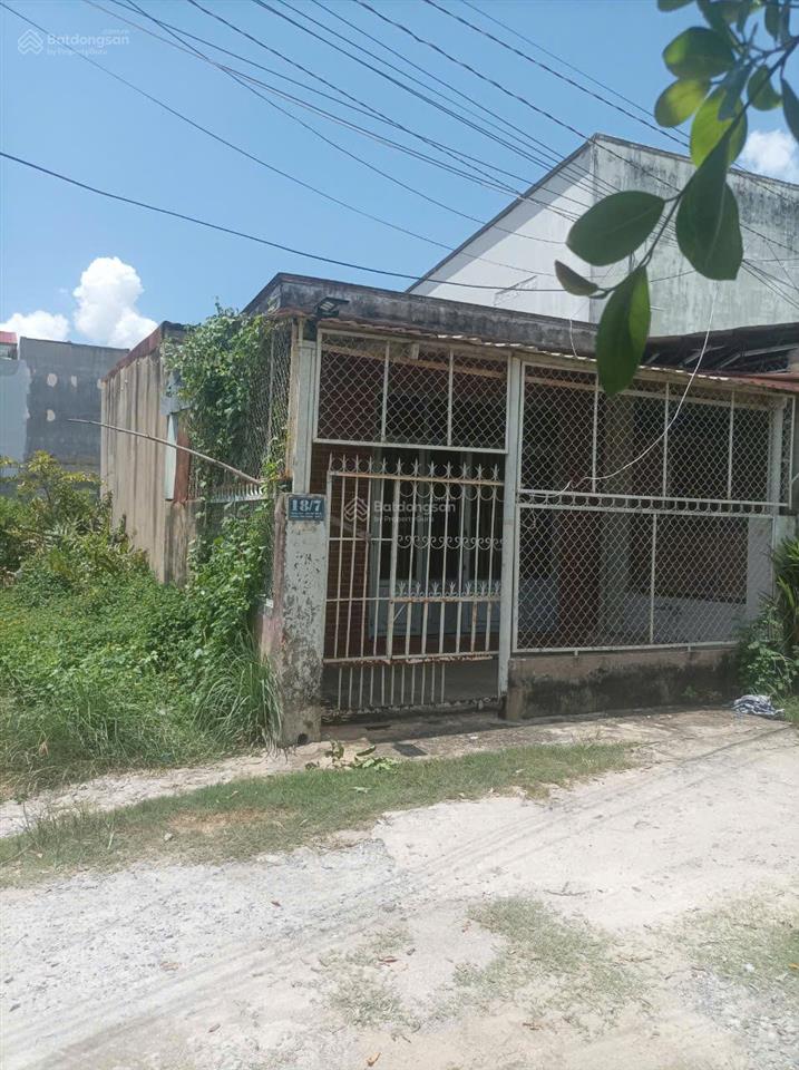 Bán nhà cấp 4 ngay ngã 3 tam đa và nguyễn duy trinh, tp. thủ đức. shr, tiện ở ngay 0964 110 ***