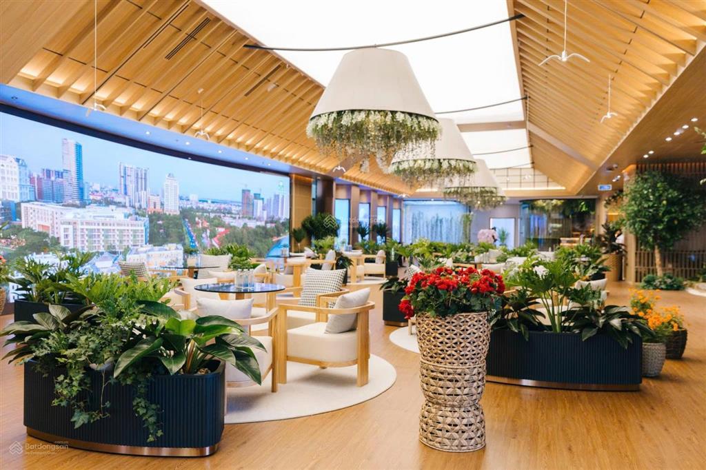 Giỏ hàng căn 2 phòng ngủ có bếp giá tốt từ 5,55 tỷ  6 tỷ/ căn 7381m2. hdbank hỗ trợ tối đa 80%