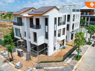 Bán nhà phố lahome 1trệt 2lầu đường lương hòa bình chánh rộng 60m giá 3,3tỷ thanh toán 30% nhận nhà