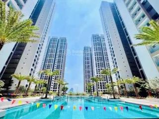 Cho thuê căn hộ 2pn+2wc có sẵn 3 máy lạnh+rèm+giàn phơi view sông gió mát ở ngay giá 10tr 67m2