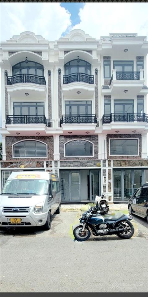 Nhà mới, 4 tầng đường số 20 sau gigamall bên sông sài gòn phường hiệp bình tp.hcm