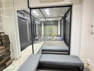 Mặt bằng kinh doanh  lối đi riêng, quận 1, đã hoàn thiện chuyển vào hoạt động ngay  40m2
