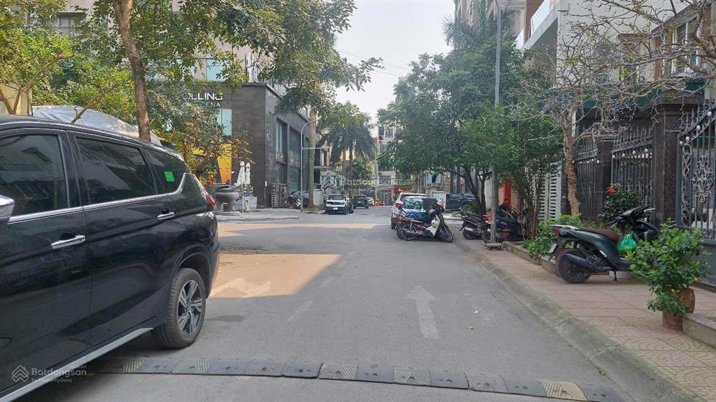 Bán căn liền kề lô góc đẹp long lanh tại khu meco trường chinh đẹp  thoáng. phân lô vỉa hè