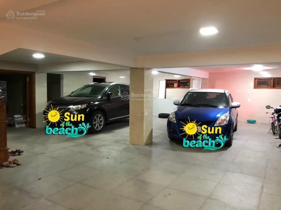 Biệt thự vip kđt yên hòa  lão thành cách mạng. lô góc  nhà đẹp  thang máy  có hầm