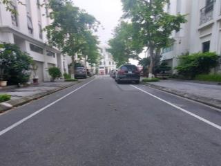 Cc bán gấp biệt thự vip kđt the manor nguyễn xiển, vị trí đẹp đã hoàn thiện nội thất có thang máy