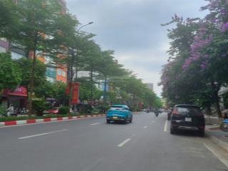 Bán nhà mặt phố nguyễn phong sắc. dt 52m2, mt 4,5m, 5 tầng. kinh doanh sầm uất. vỉa hè rộng