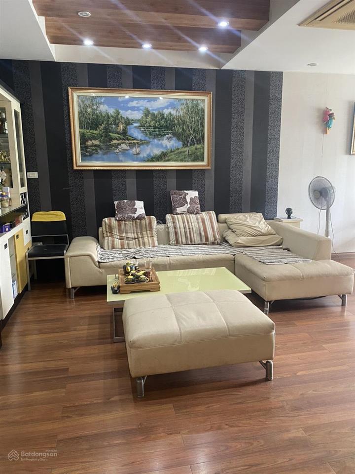 Bán căn hộ tòa nhà 17t hoàng đạo thúy, diện tích 120 m2, 3 pn, nội thất cực đẹp,giá 10,9 tỷ