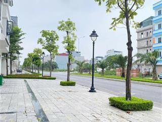 Bán nhanh liền kề 12 khu đtm hinode royal park mặt đường 30m  cơ hội vàng để đầu tư hoặc an cư