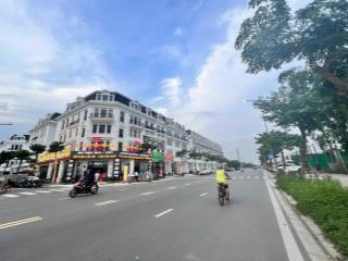 Cần tiền bán gấp căn liền kề louis city hoàng mai giá 288 tr/m2