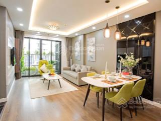 Bán căn 3 ngủ  96m2 tòa f4 trung kính  6 tỷ  0988 579 ***